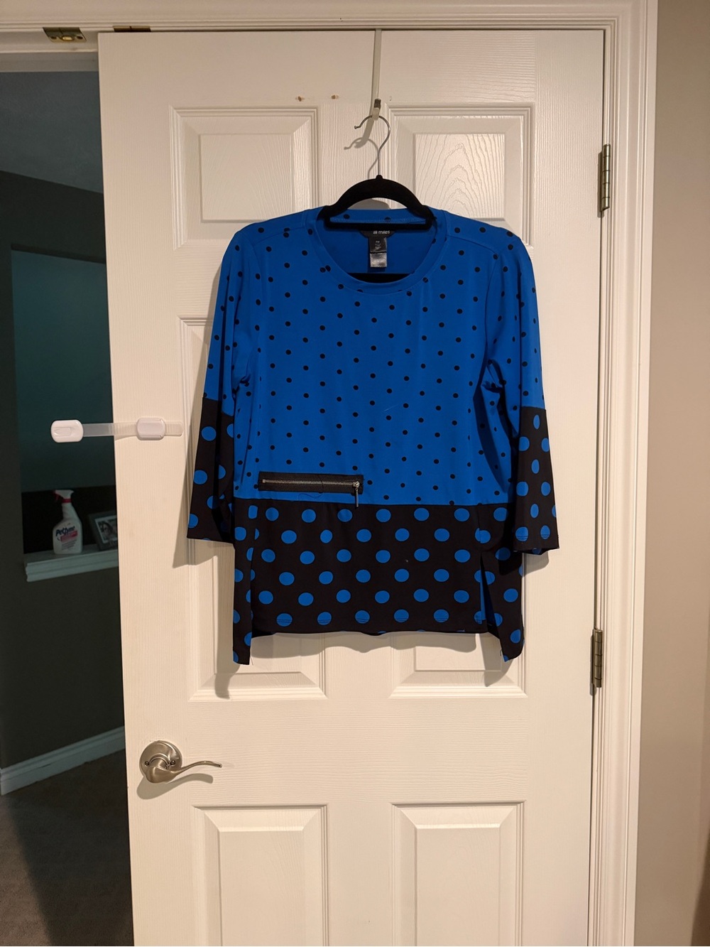 Ali Miles Blue & Black Polka Dot Long Sleeve Top